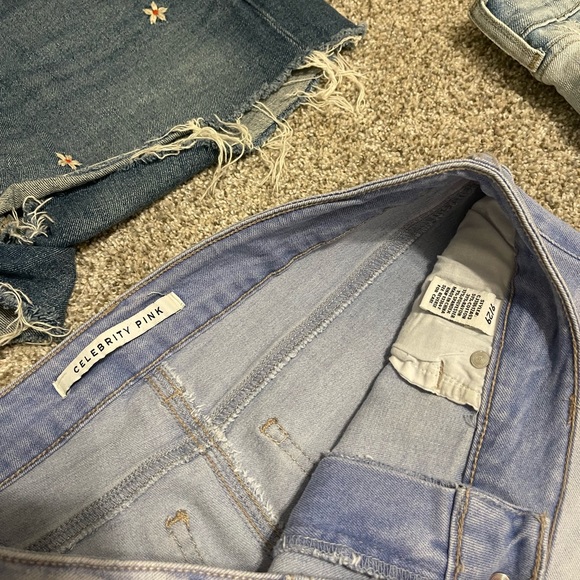 Lot of Short - Picture 10 of 11